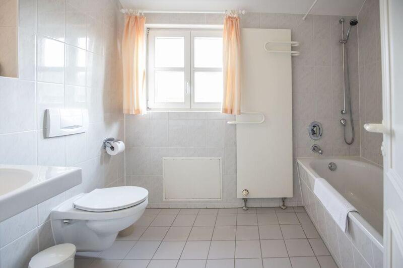 Feriendorf Rugana - Klassik Appartement Mit 1 Schlafzimmer B58 Dranske Eksteriør bilde